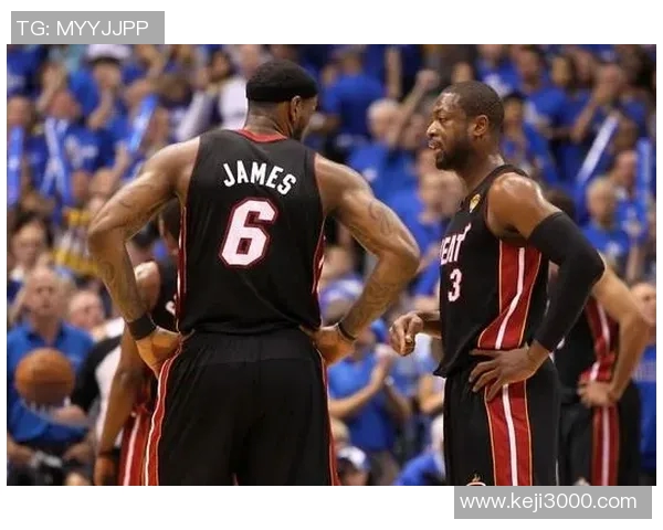 热火与小牛总决赛第五场激战回顾球星对决与关键时刻解析 热火与小牛总决赛第五场激战回顾球星对决与关键时刻解析